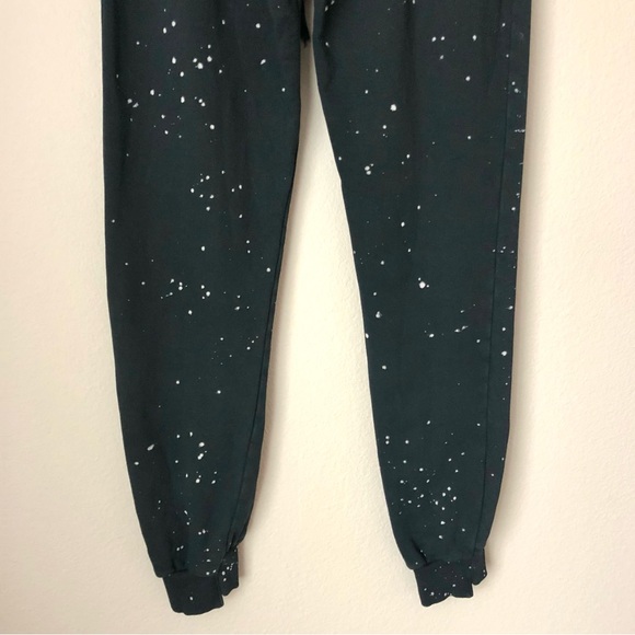 CLOSEOUT \Tyler Jacobs\• Paint Splatter Joggers - Picture 12 of 16